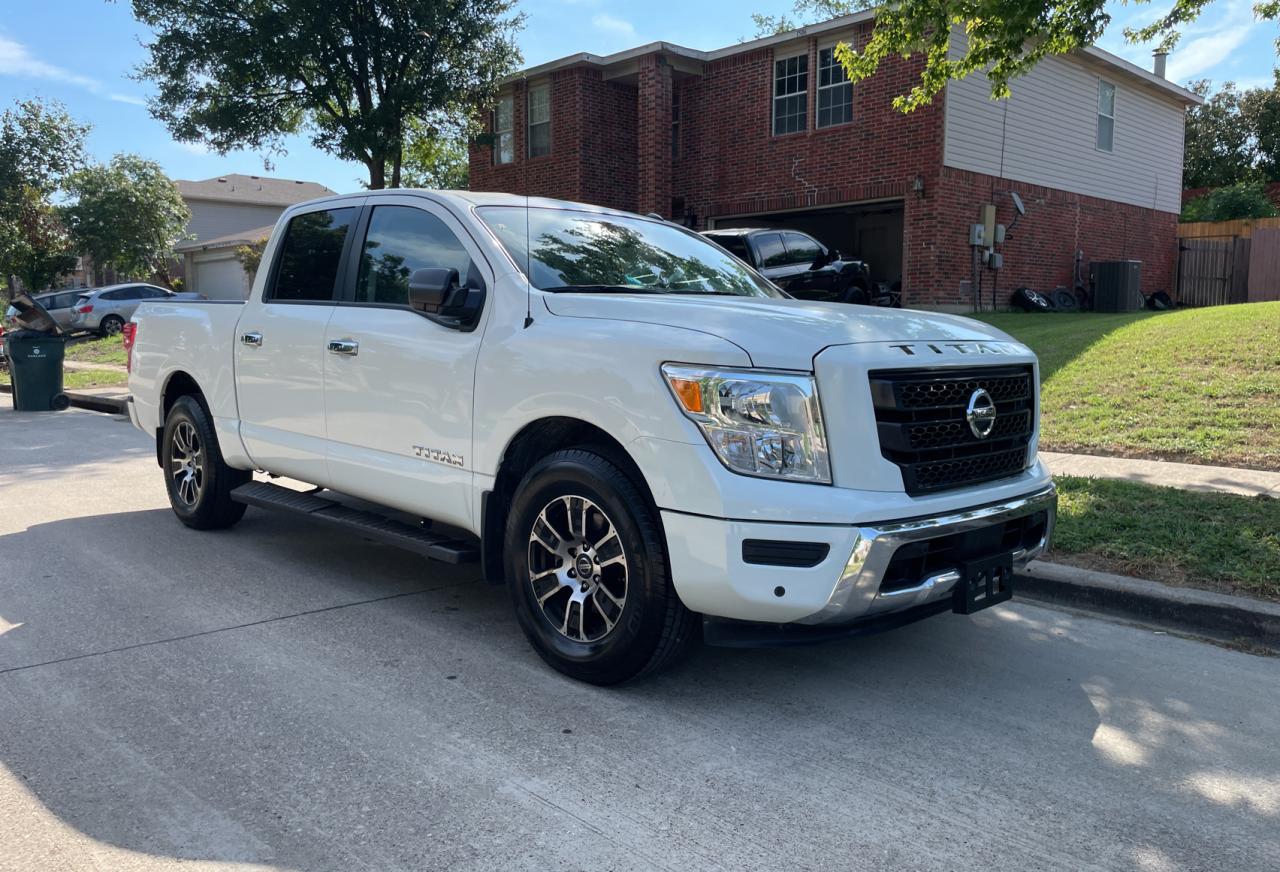 2021 NISSAN TITAN SV