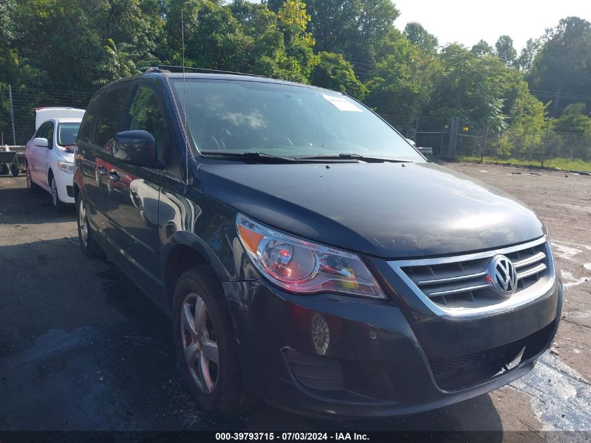 2011 VOLKSWAGEN ROUTAN SEL