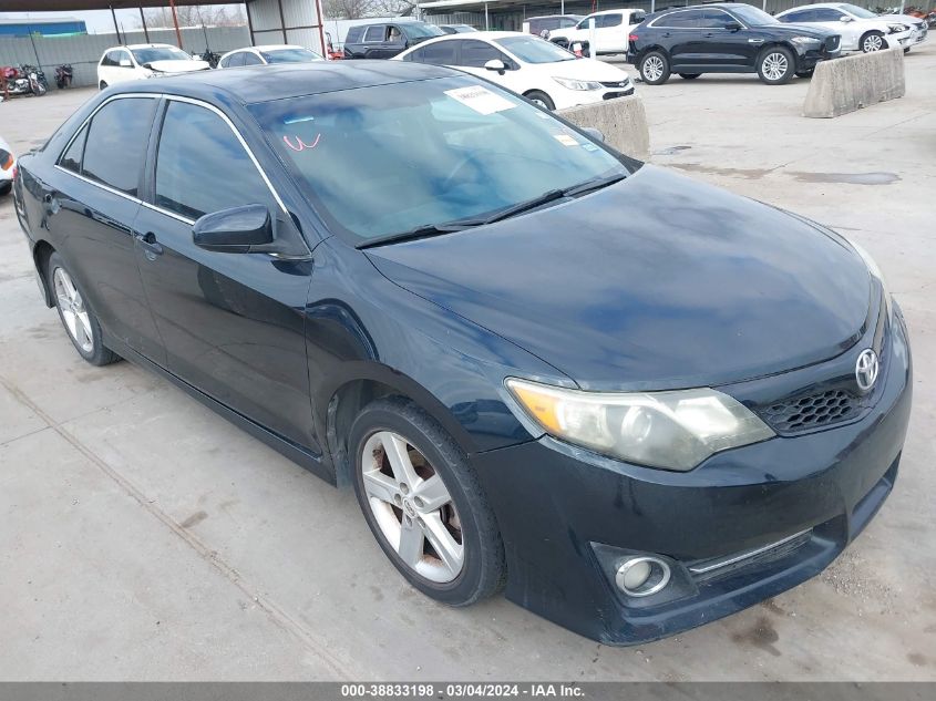 2013 TOYOTA CAMRY SE