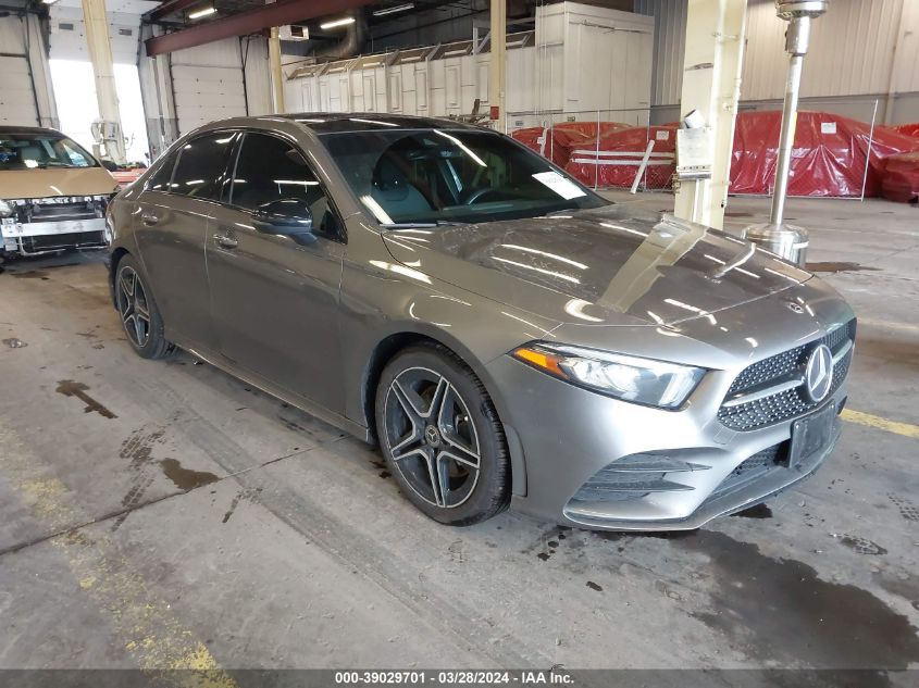 2019 MERCEDES-BENZ A 220