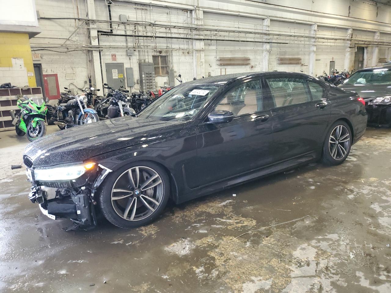 2020 BMW 750 XI