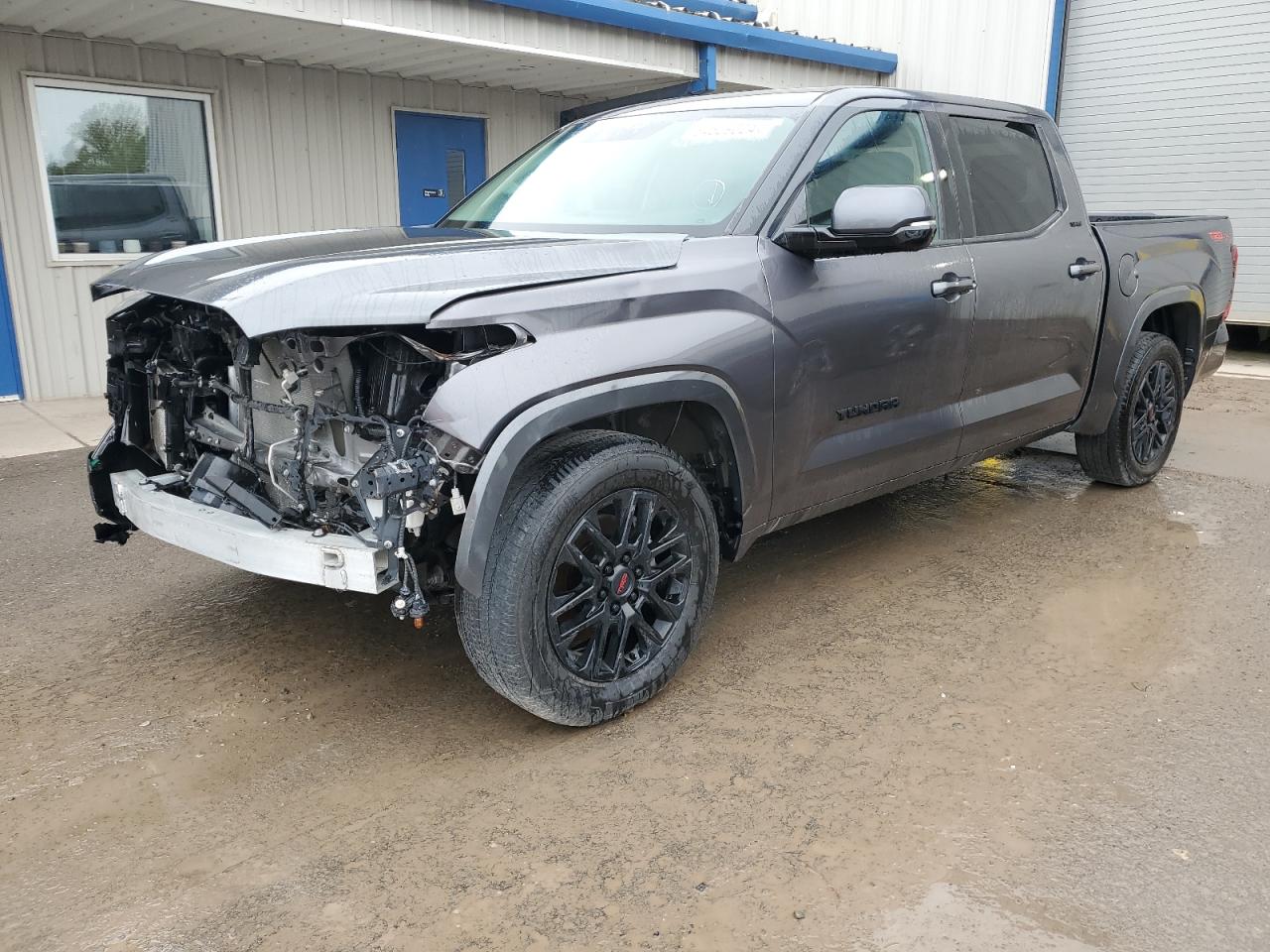 2022 TOYOTA TUNDRA CREWMAX SR