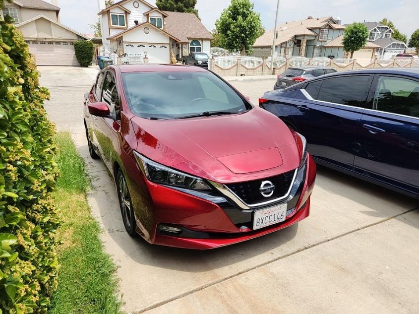 2021 NISSAN LEAF SV