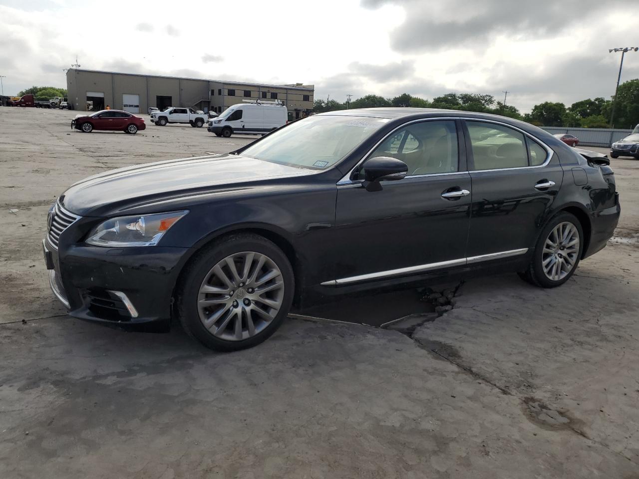 2016 LEXUS LS 460