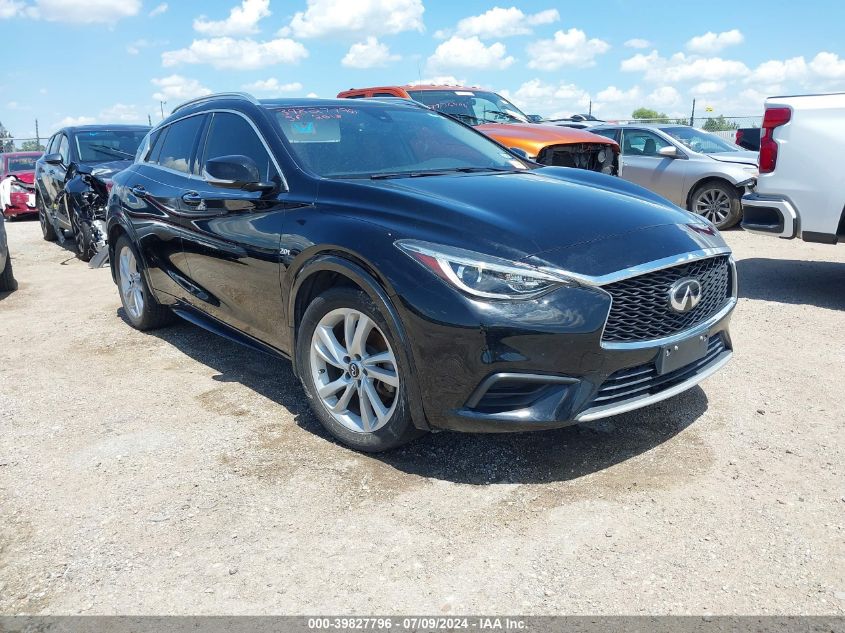 2018 INFINITI QX30 LUXE