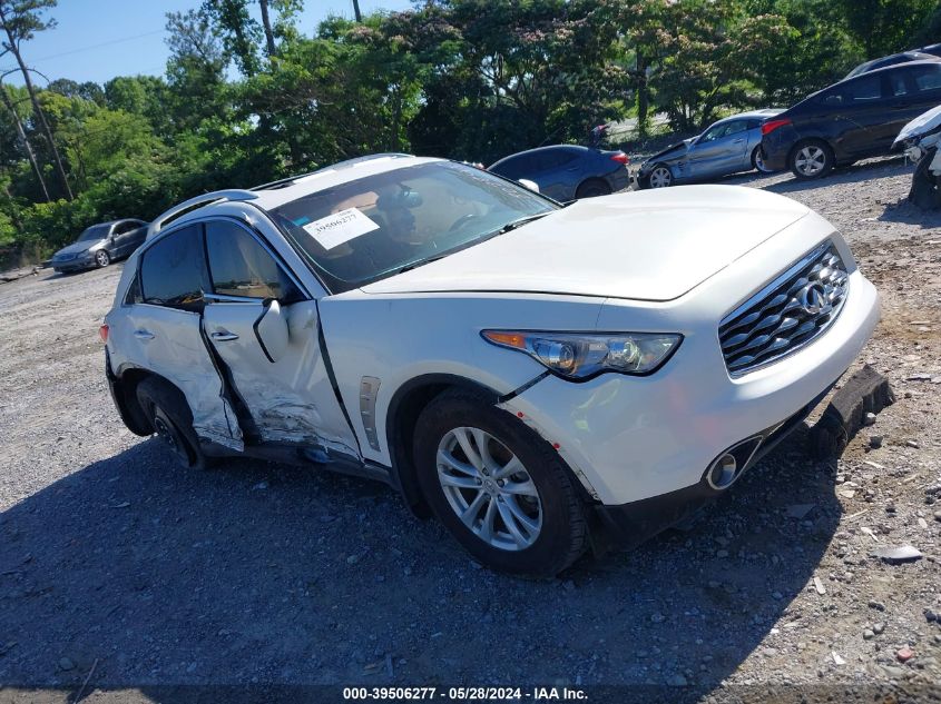 2010 INFINITI FX35