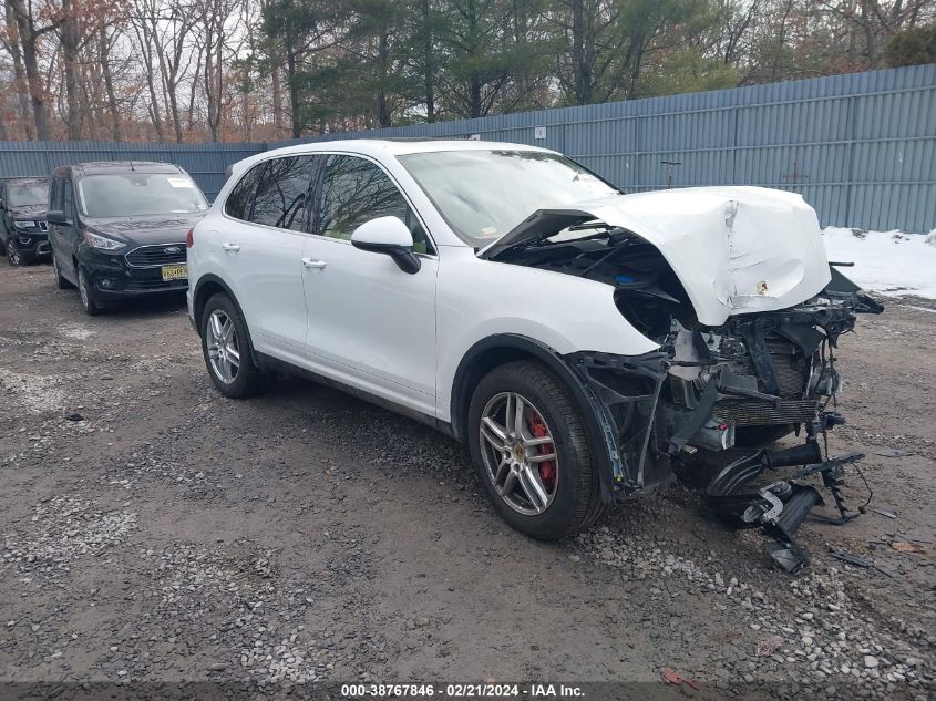 2016 PORSCHE CAYENNE