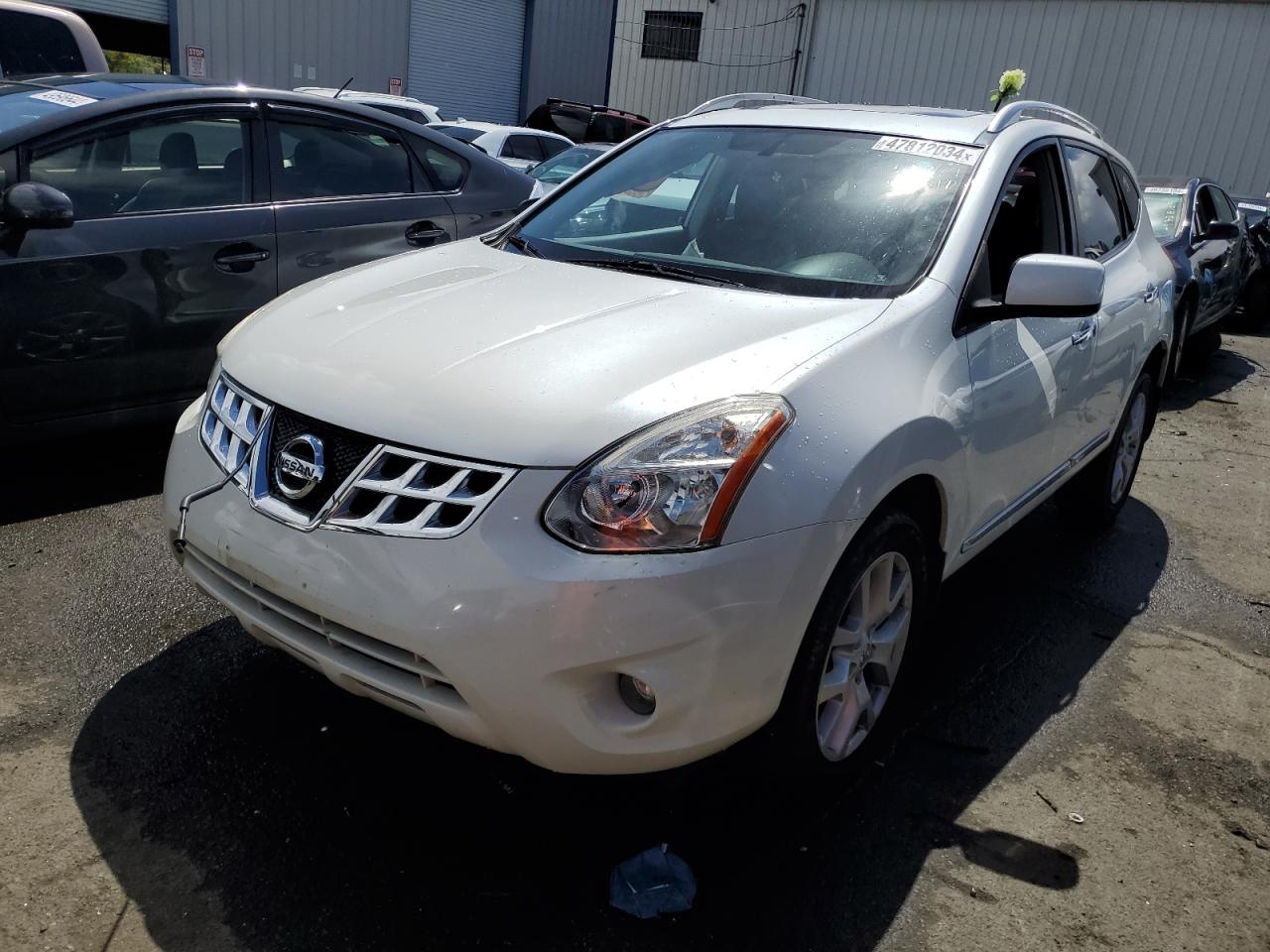 2011 NISSAN ROGUE S