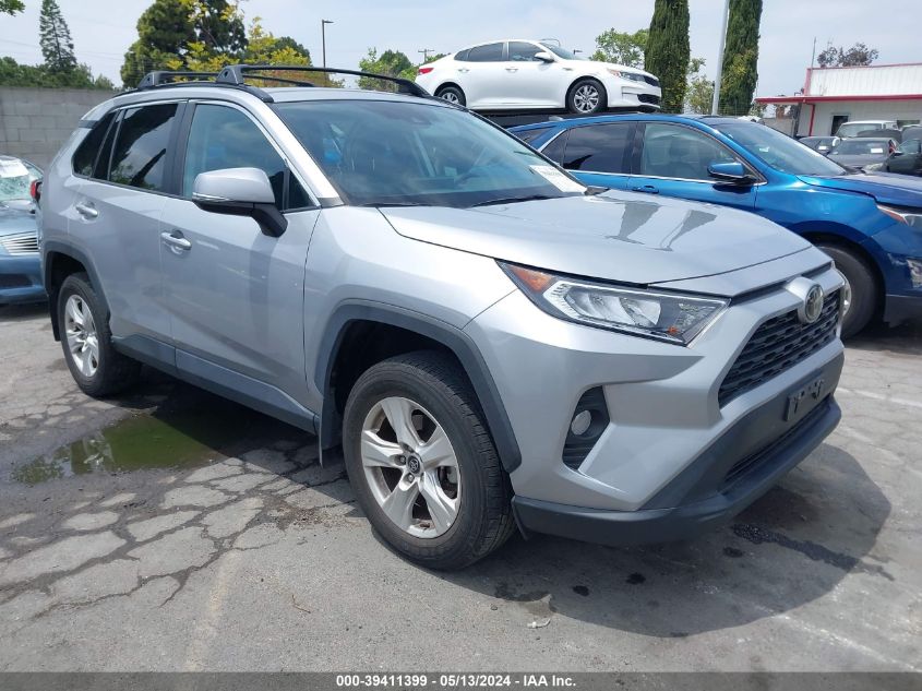 2021 TOYOTA RAV4 XLE