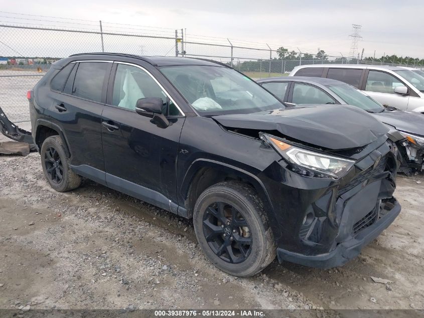 2021 TOYOTA RAV4 XLE