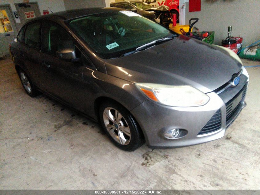 2012 FORD FOCUS SE