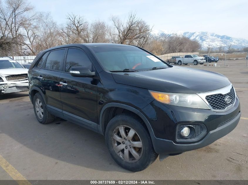 2013 KIA SORENTO LX