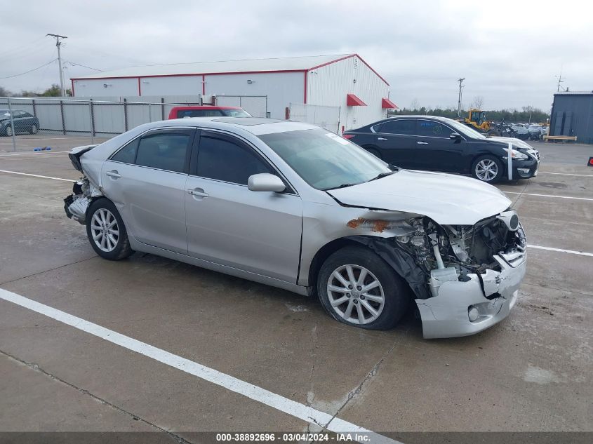 2010 TOYOTA CAMRY XLE