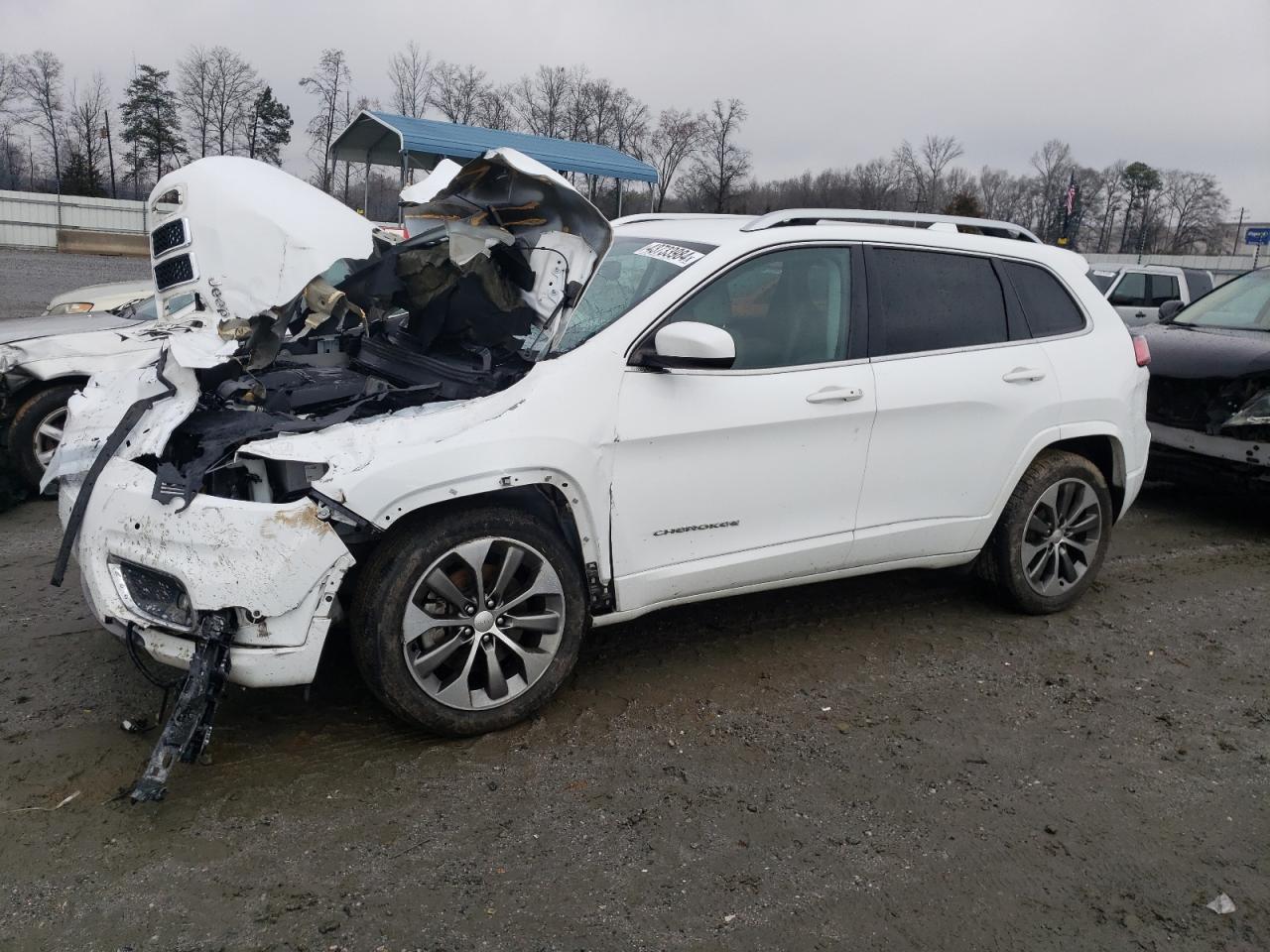 2019 JEEP CHEROKEE OVERLAND