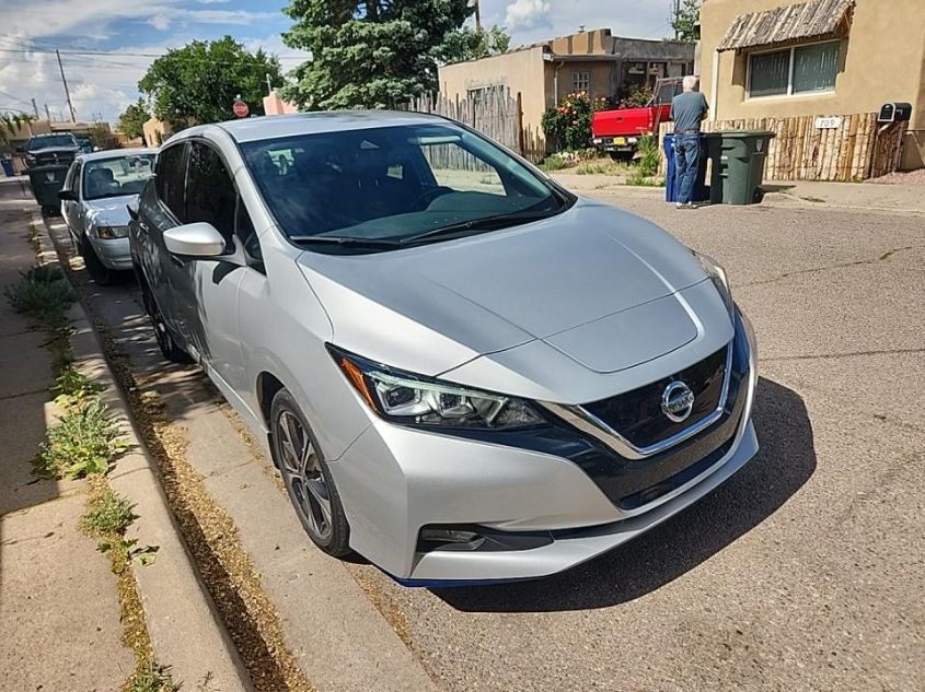 2021 NISSAN LEAF SV PLUS