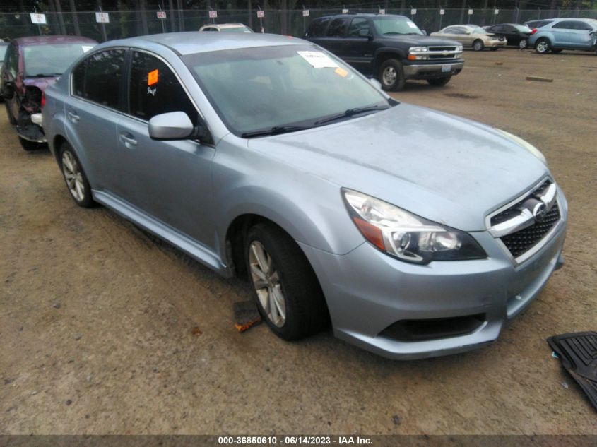 2013 SUBARU LEGACY 2.5I PREMIUM