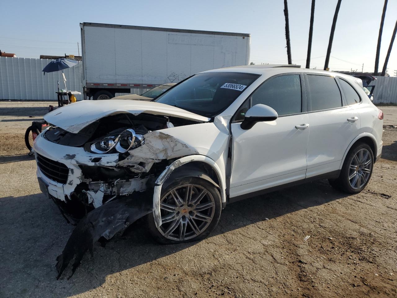 2017 PORSCHE CAYENNE