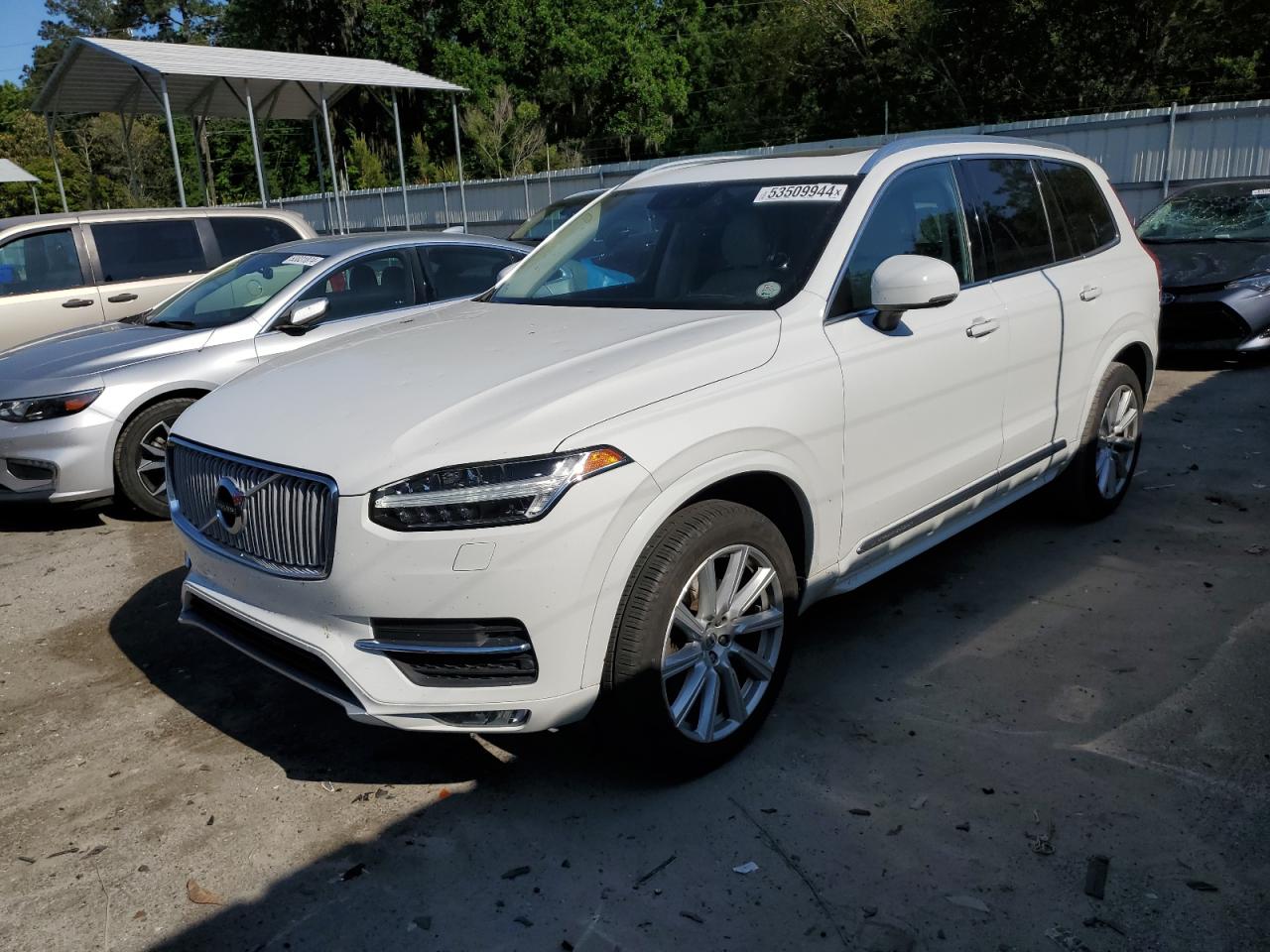 2016 VOLVO XC90 T6