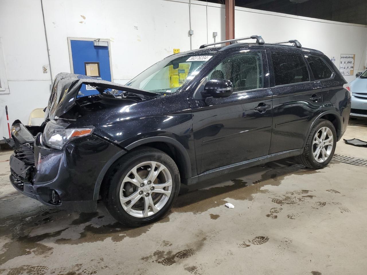 2015 MITSUBISHI OUTLANDER SE