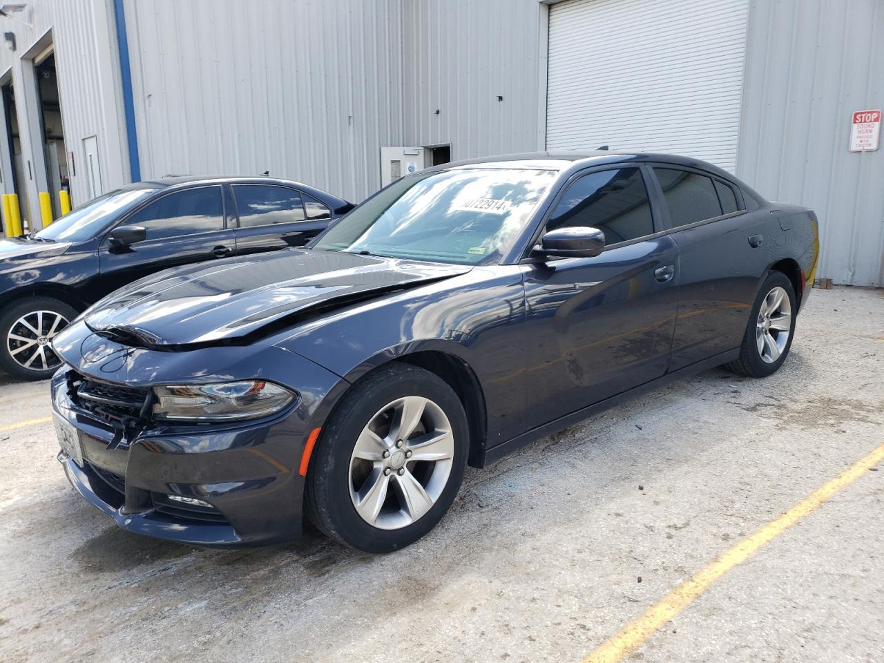 2016 DODGE CHARGER SXT