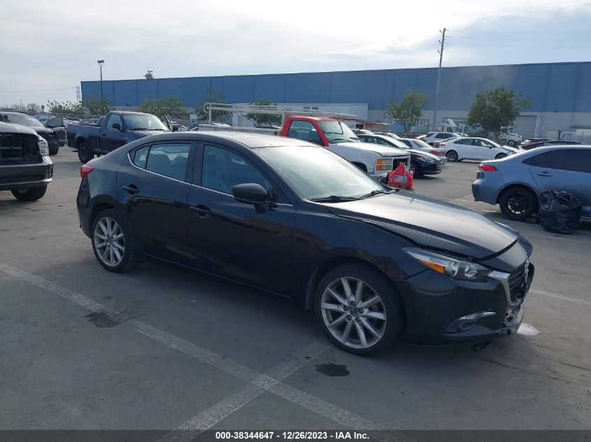 2017 MAZDA MAZDA3 GRAND TOURING