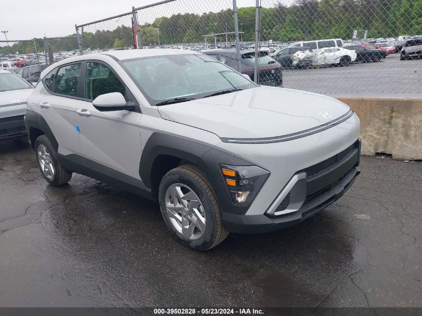 2024 HYUNDAI KONA SE