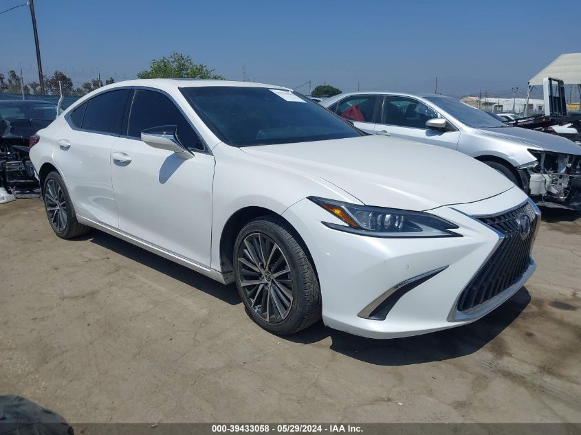 2022 LEXUS ES 300H