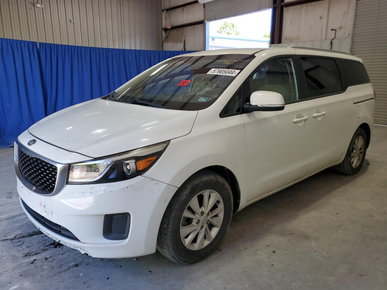 2015 KIA SEDONA LX