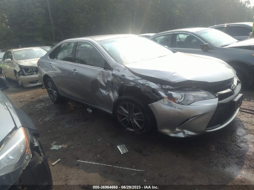 2017 TOYOTA CAMRY SE