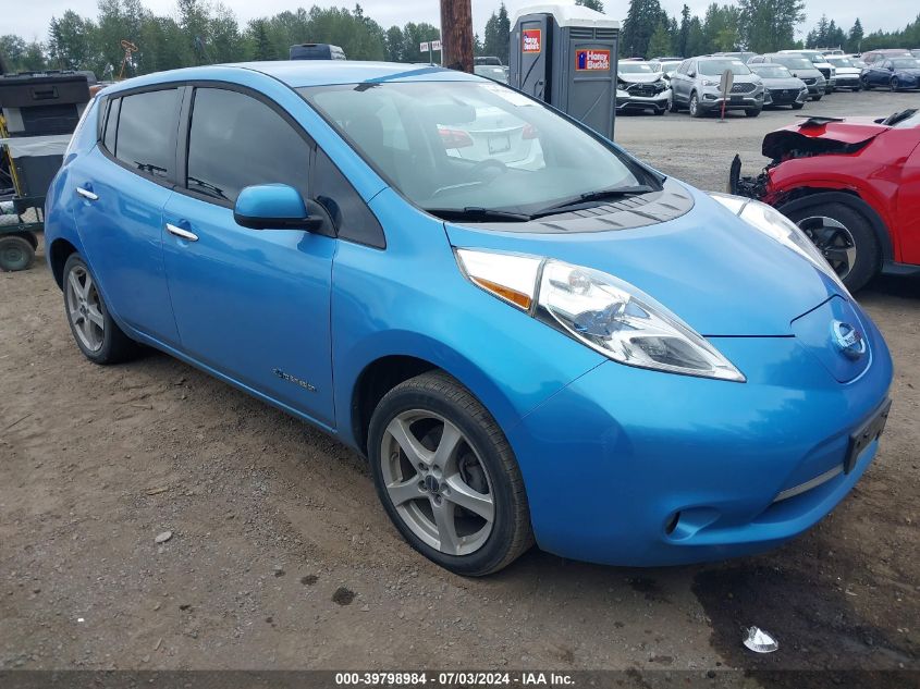 2013 NISSAN LEAF SV