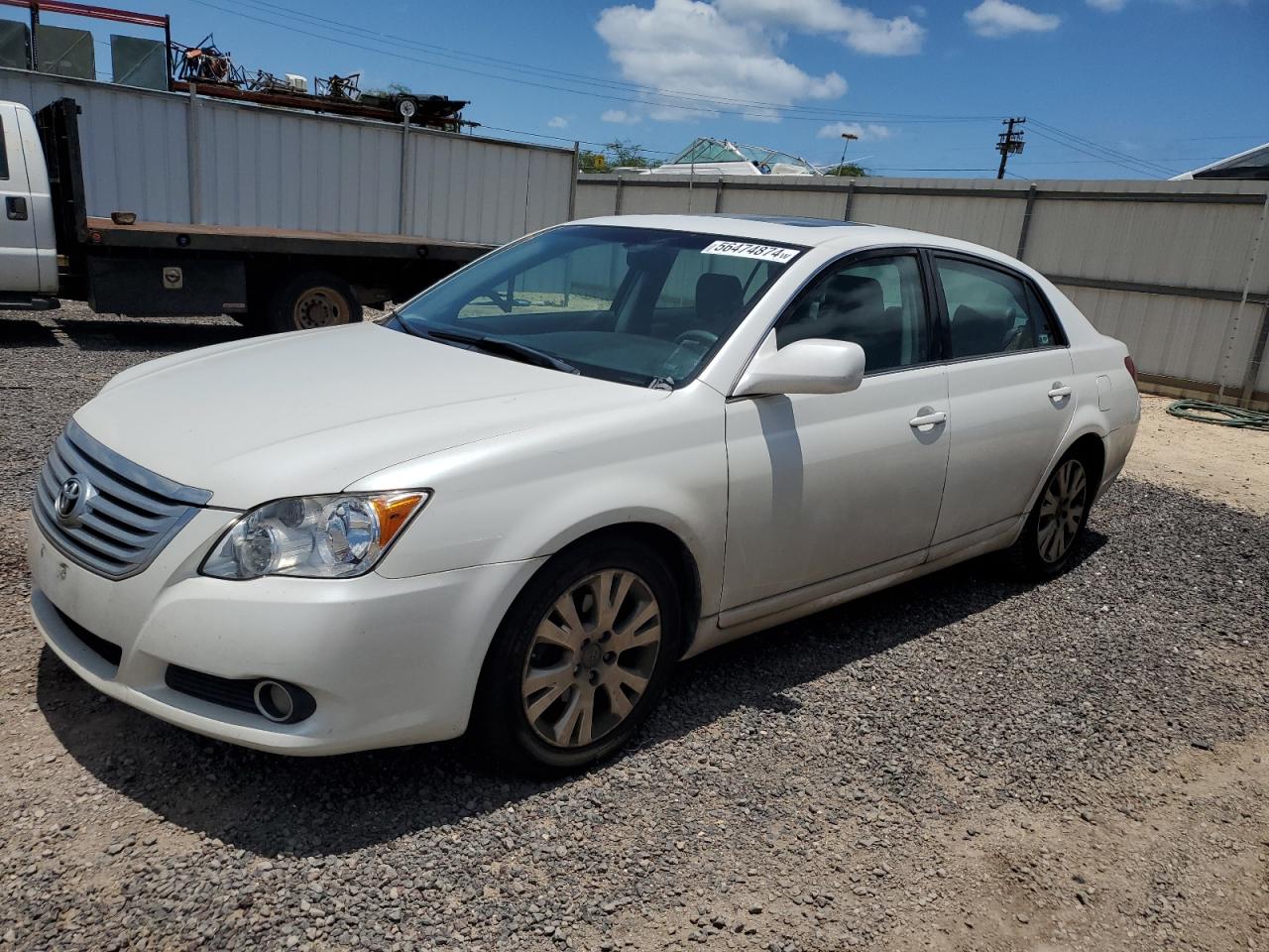 2010 TOYOTA AVALON XL