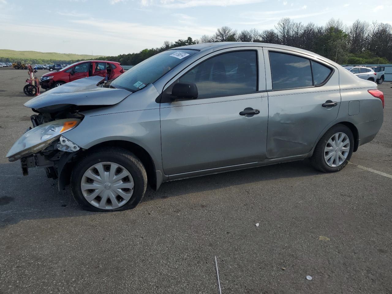 2012 NISSAN VERSA S