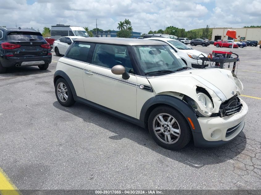 2013 MINI HARDTOP COOPER