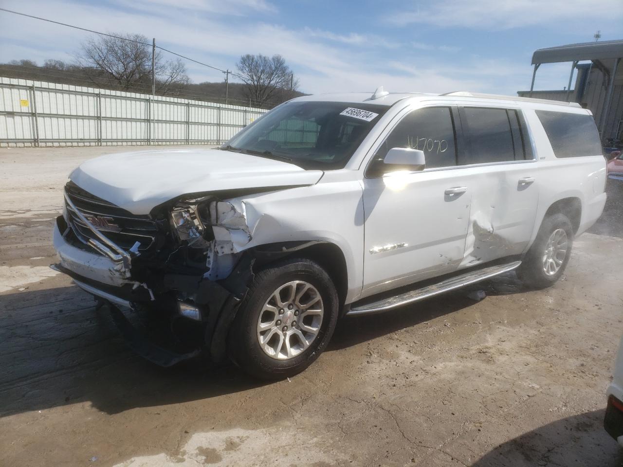 2017 GMC YUKON XL K1500 SLT