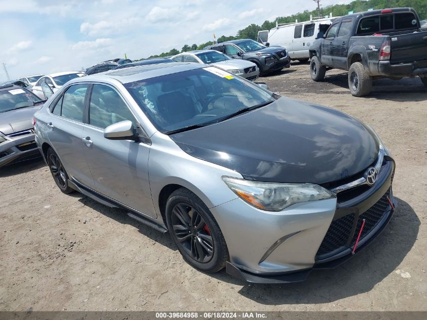 2015 TOYOTA CAMRY SE