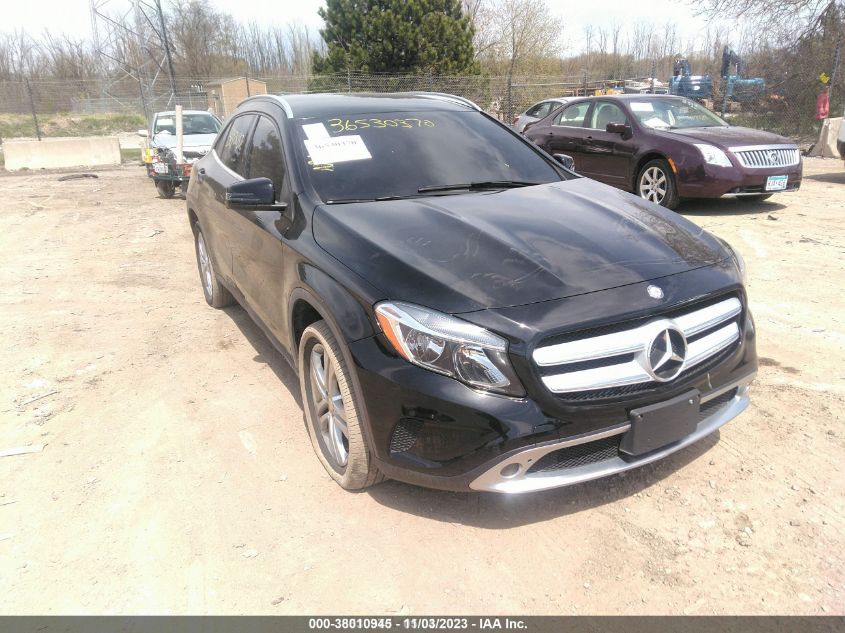 2015 MERCEDES-BENZ GLA 250