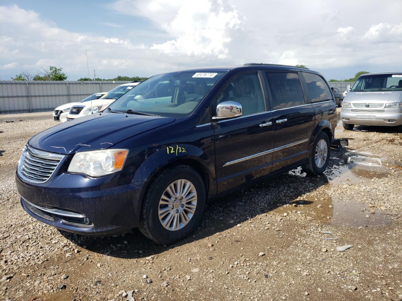 2014 CHRYSLER TOWN & COUNTRY TOURING L