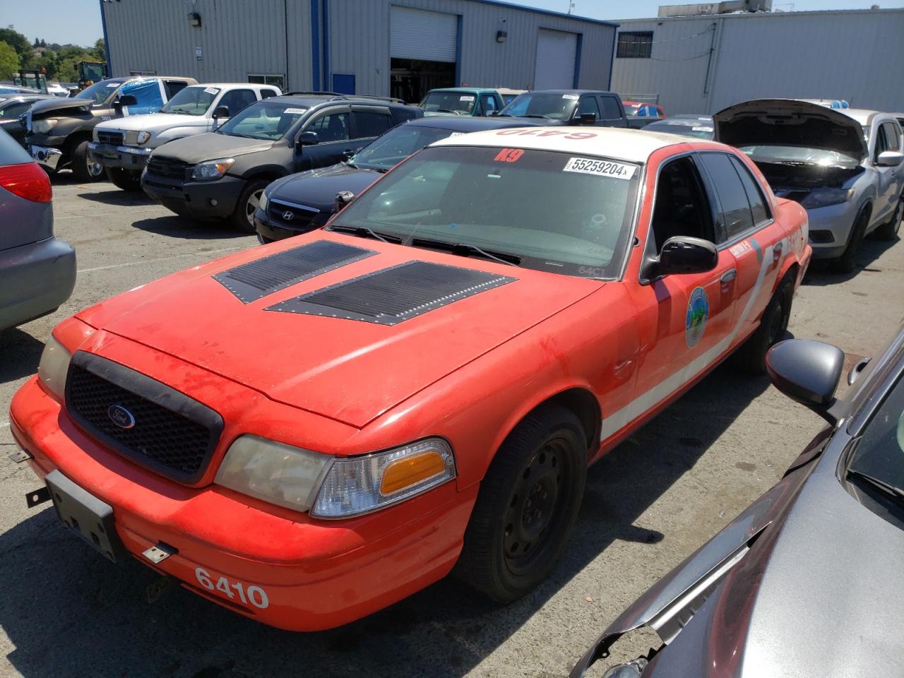 2011 FORD CROWN VICTORIA POLICE INTERCEPTOR