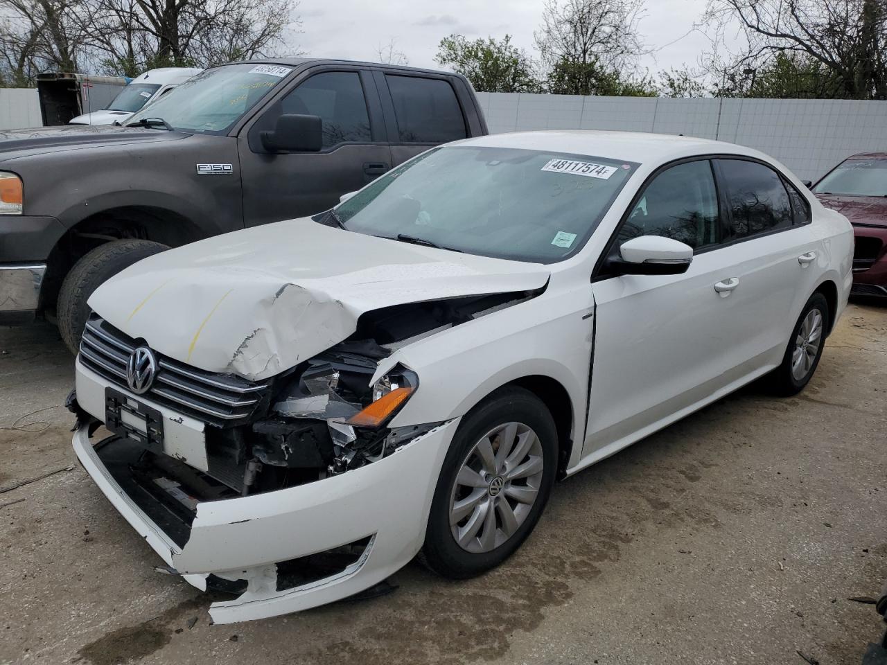 2014 VOLKSWAGEN PASSAT S