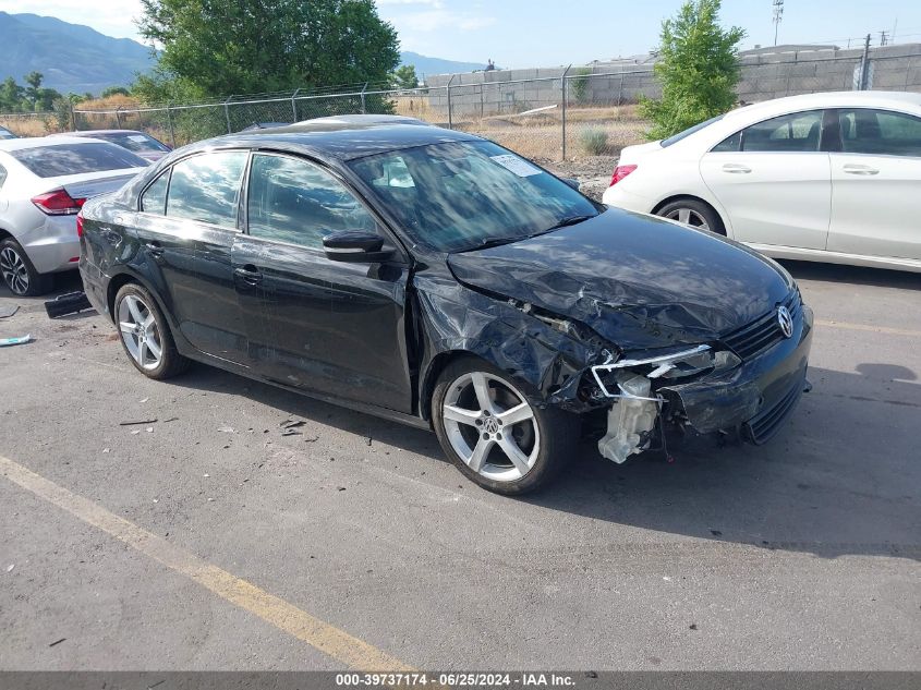 2012 VOLKSWAGEN JETTA SE