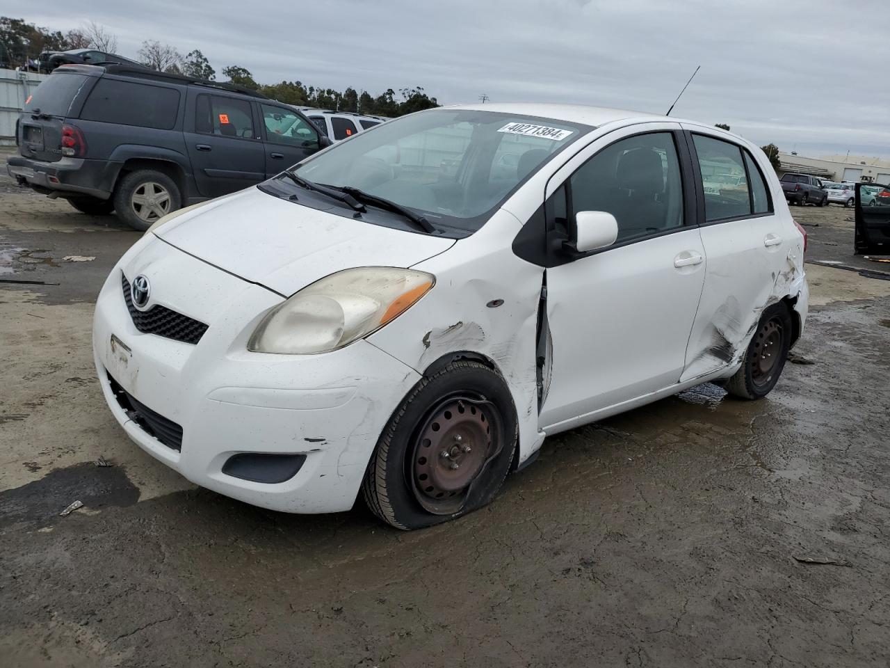 2010 TOYOTA YARIS