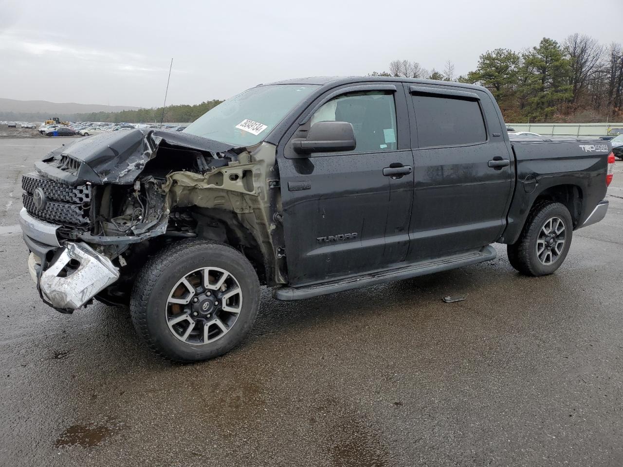 2019 TOYOTA TUNDRA CREWMAX SR5