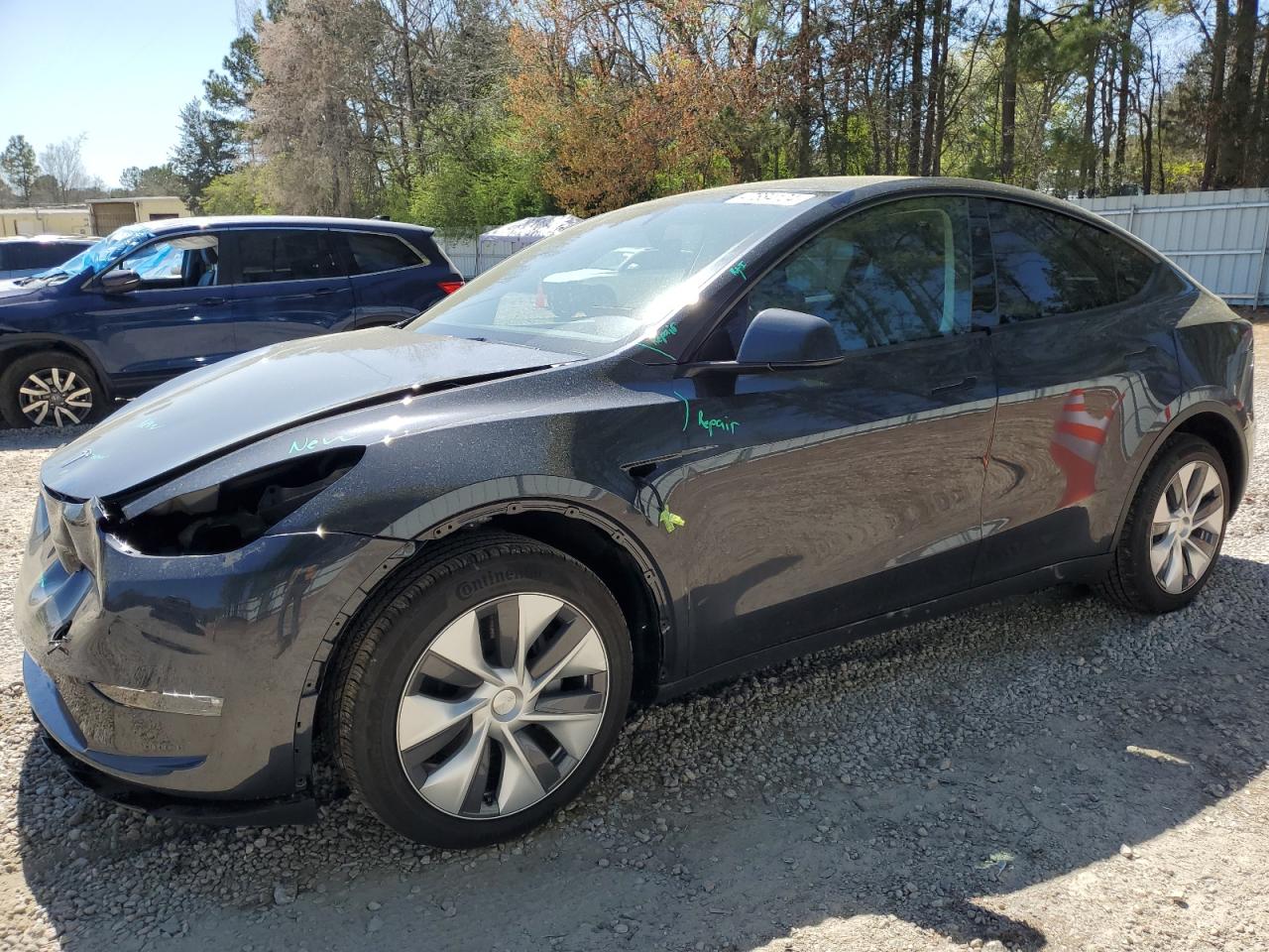 2024 TESLA MODEL Y