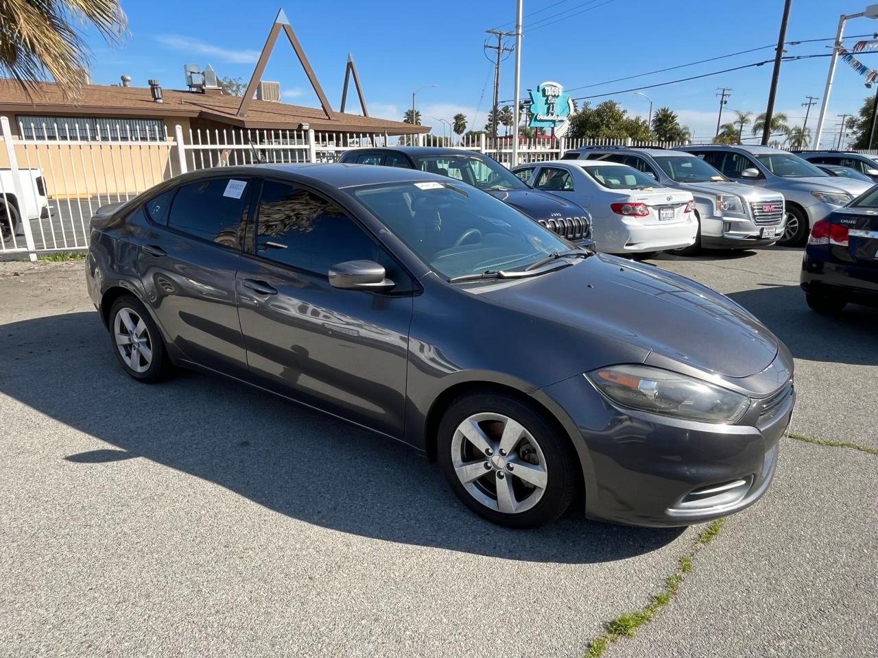 2016 DODGE DART SXT