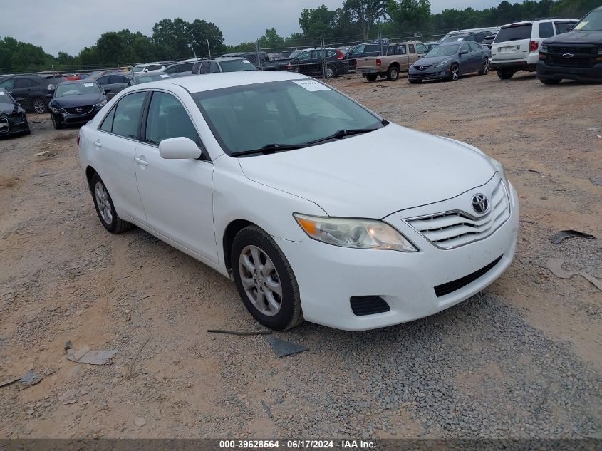 2011 TOYOTA CAMRY LE