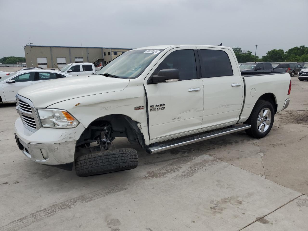 2016 RAM 1500 SLT