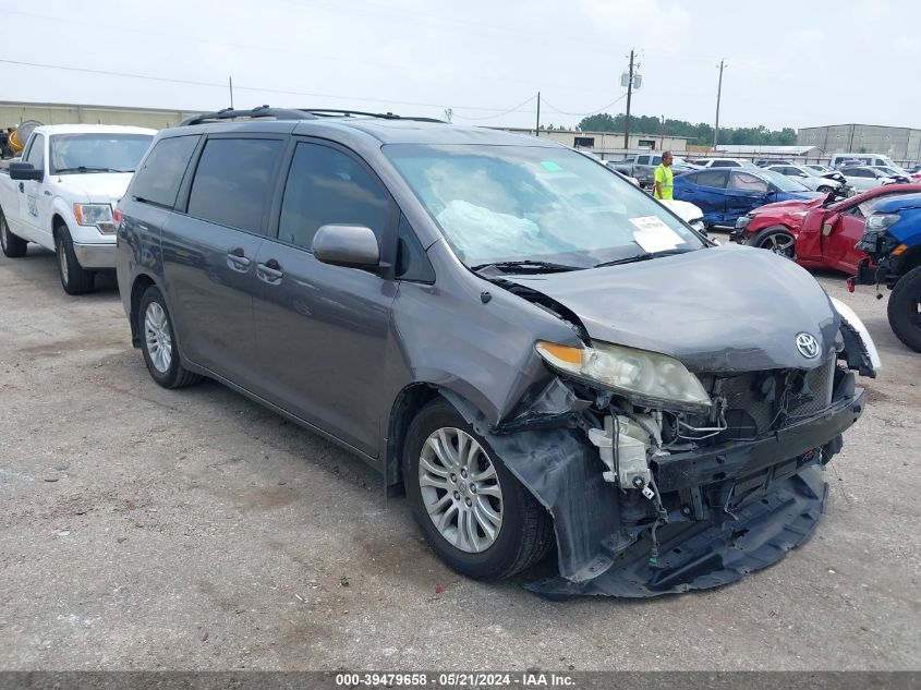 2012 TOYOTA SIENNA XLE V6 8 PASSENGER