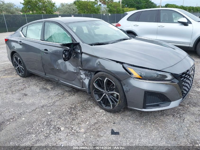 2023 NISSAN ALTIMA SR FWD