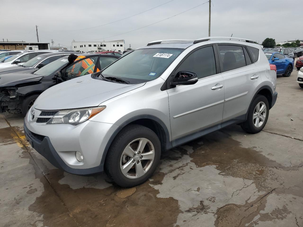 2014 TOYOTA RAV4 XLE