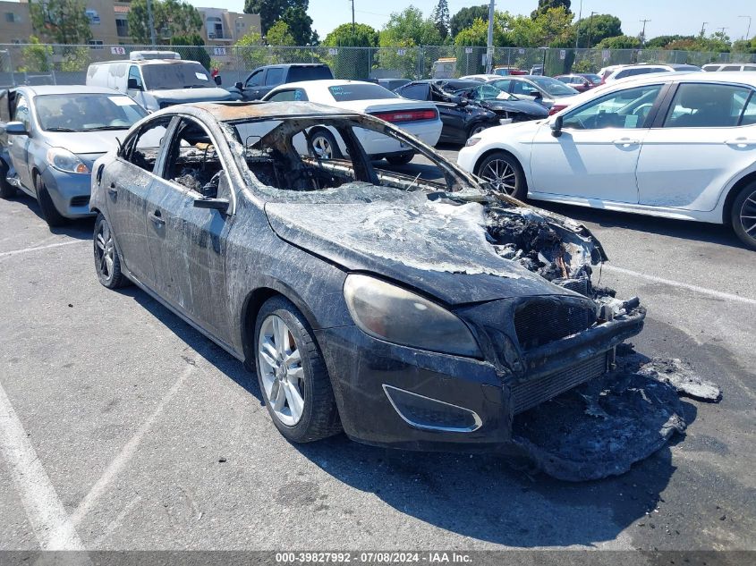 2013 VOLVO S60 T5/T5 PLATINUM/T5 PREMIER/T5 PREMIER PLUS